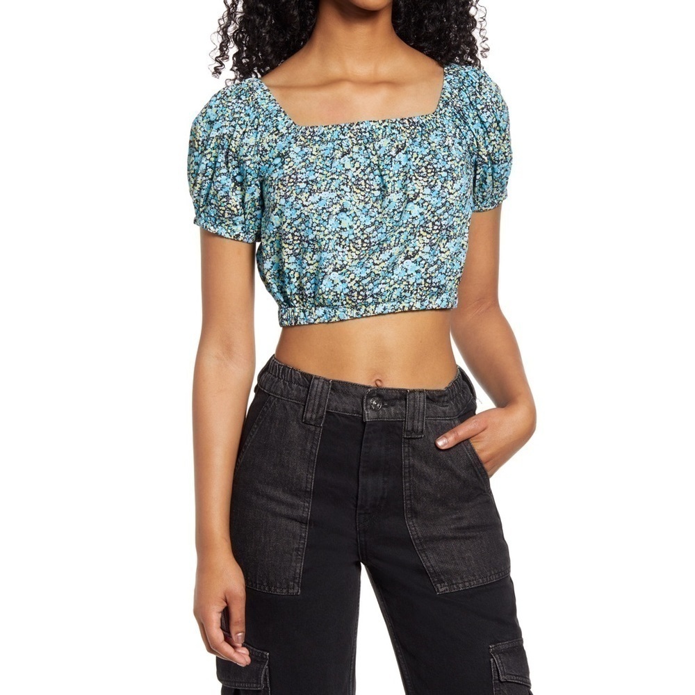 NWT BP. Floral Bubble Crop Top, Size X-Small in Black Maisey Ditsy